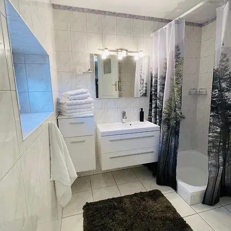 Dom Przy Lesie * Małe Swornegacie