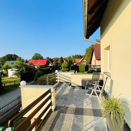 Dom Przy Lesie 別荘