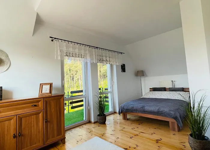 Dom Przy Lesie Semesterbostad Male Swornegacie